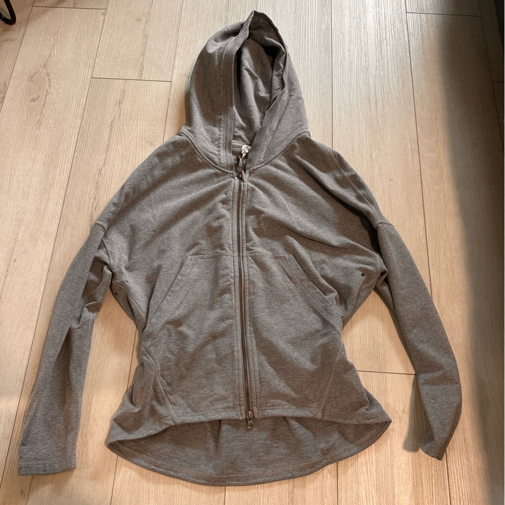 Gray lululemon zip up sweatshirt